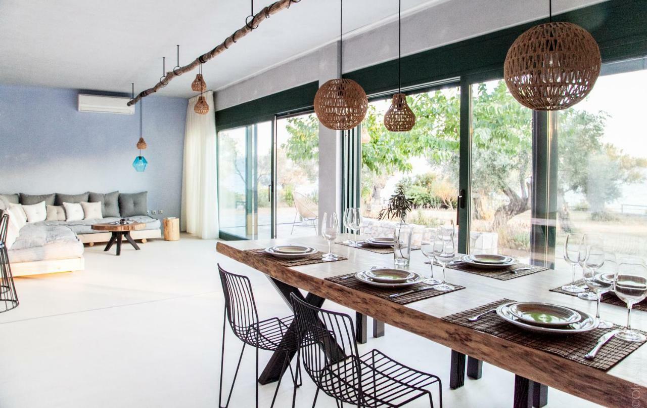 Beach Front Villa Melani Mytilene ภายนอก รูปภาพ